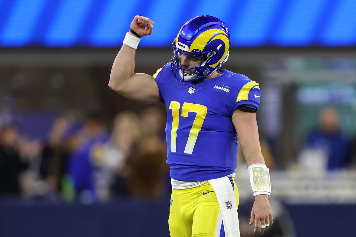 Baker Mayfield doesn't start for Rams, but he was in for the 2nd series